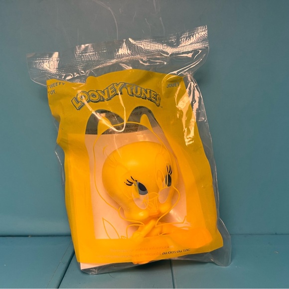 McDonald’s Happy Meal Toys - Looney Tunes 2020 - Lot of 4 - Picture 8 of 9